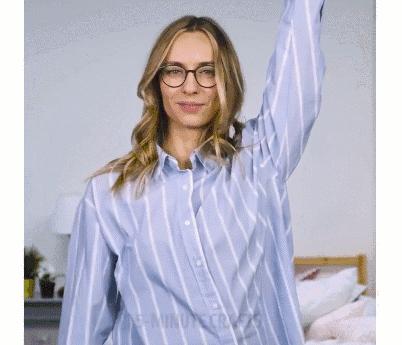 衣服皱了放洗衣机,衣服皱了没有熨斗挂着能变整齐吗