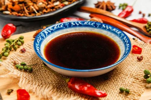 米醋和白醋的区别竟然是这些,陈醋米醋香醋白醋各有什么用处