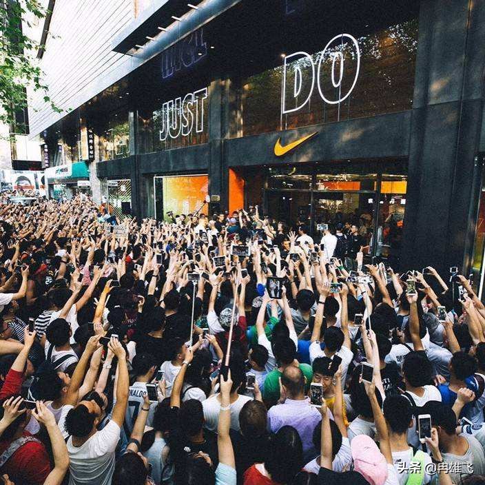 c罗七次中国行,c罗七次金球奖