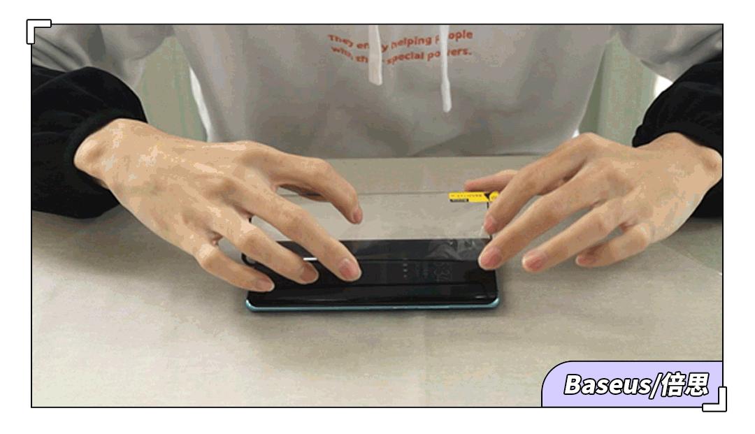 曲面屏水凝膜和钢化膜哪个好,曲面屏手机膜选钢化膜还是水凝膜