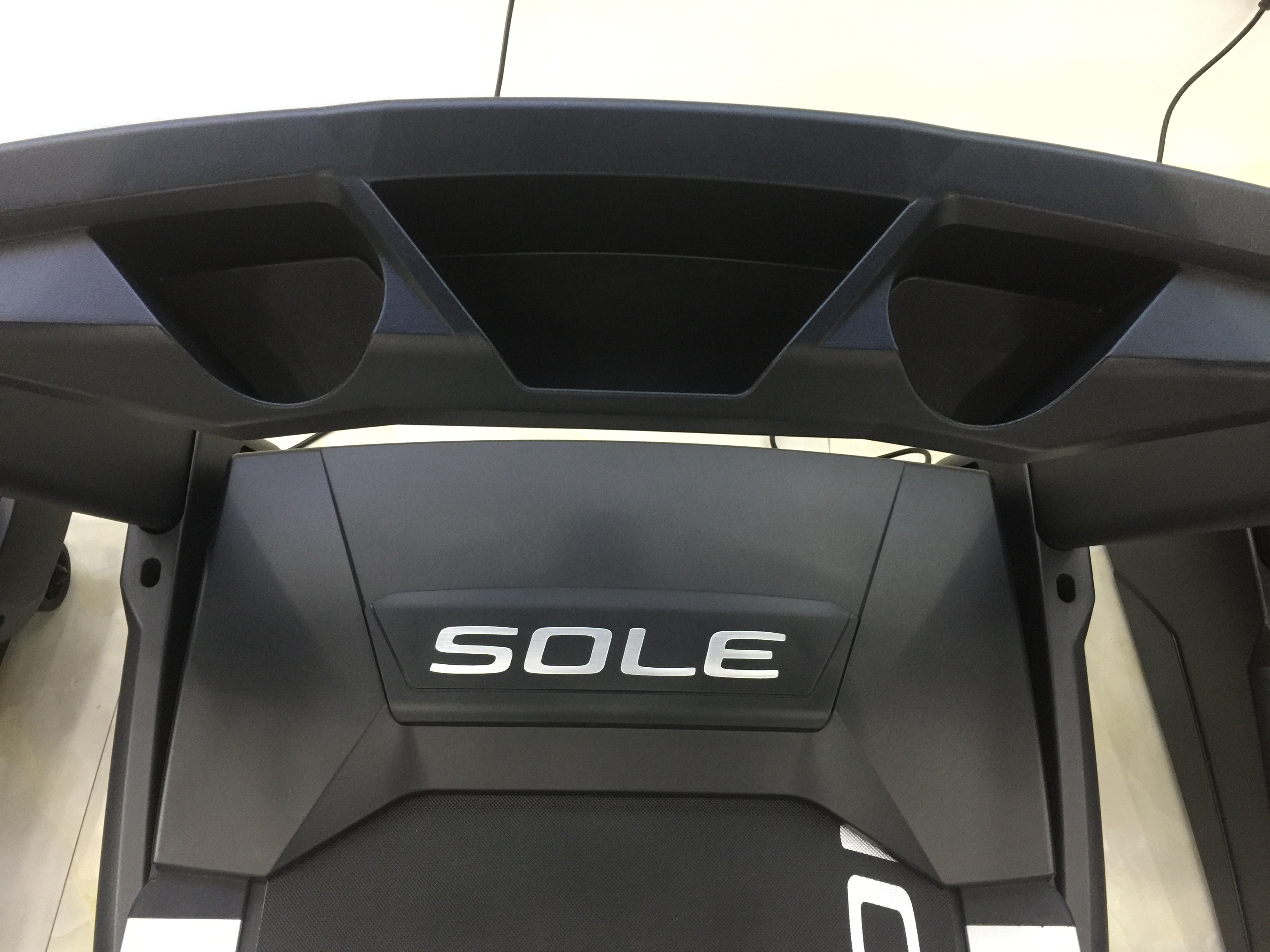 速尔跑步机f63和f80哪个更好,速尔f80pro跑步机怎么样