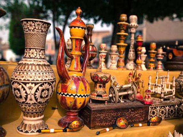 疆内旅游十大好去处,从新疆去哪旅游最便宜