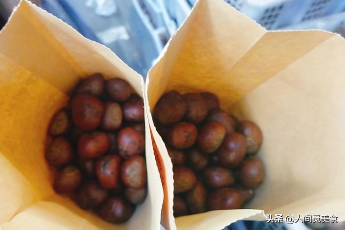 南京这家小店太豪横，1年只开3个月只收现金，客人一买就上百块