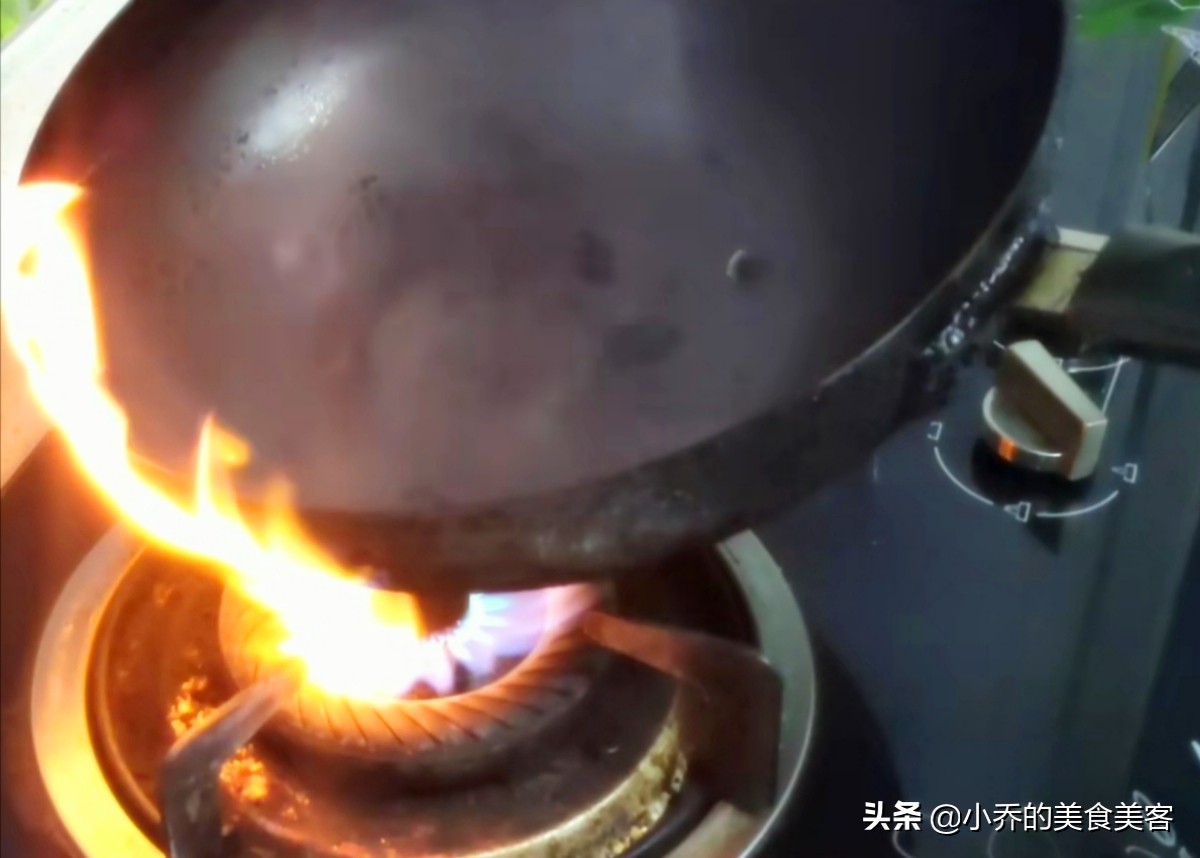 不粘锅确实挺高级的,不粘锅是真的好用