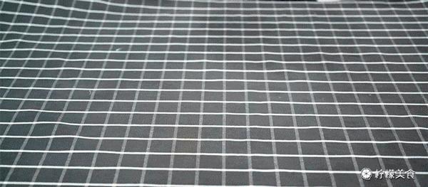 我们开店了，就在老板办公室里