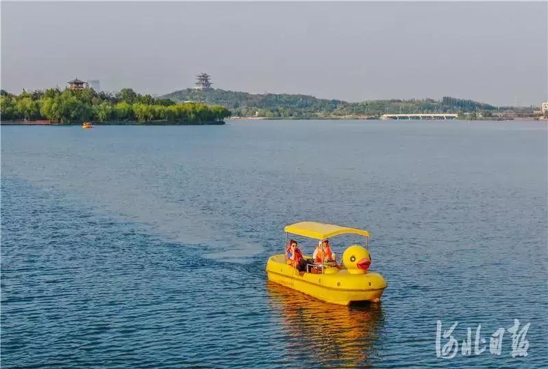 鍞愬北鍗楁箹缁樼敾浣滃搧,鍞愬北鍗楁箹缇庢櫙鏂囧瓧