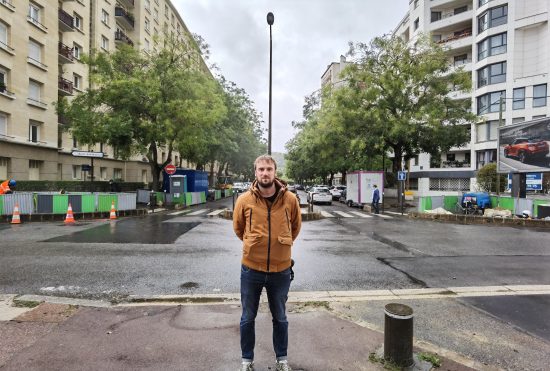 手机摄像头刮花了影响拍照吗,手机摄像头玻璃刮花有影响吗