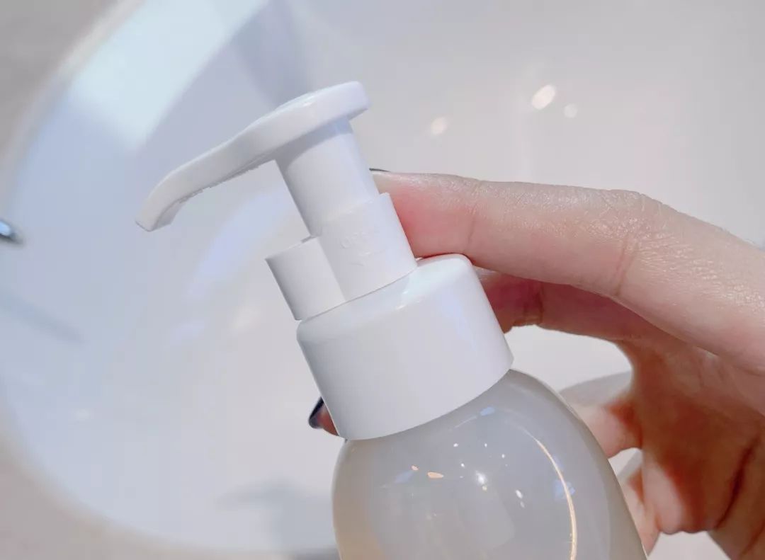 好用的洁颜油,精华洁颜油是干嘛的