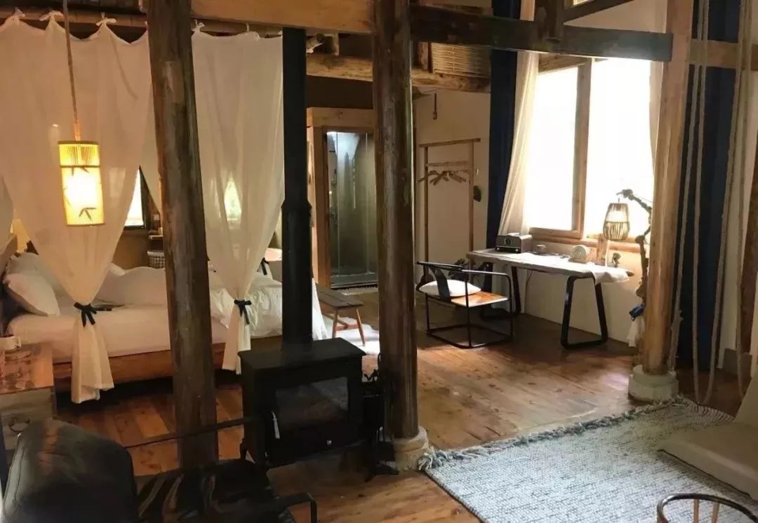 成都出发，一路向西的“旅行列车”年底开通！沿途好多……