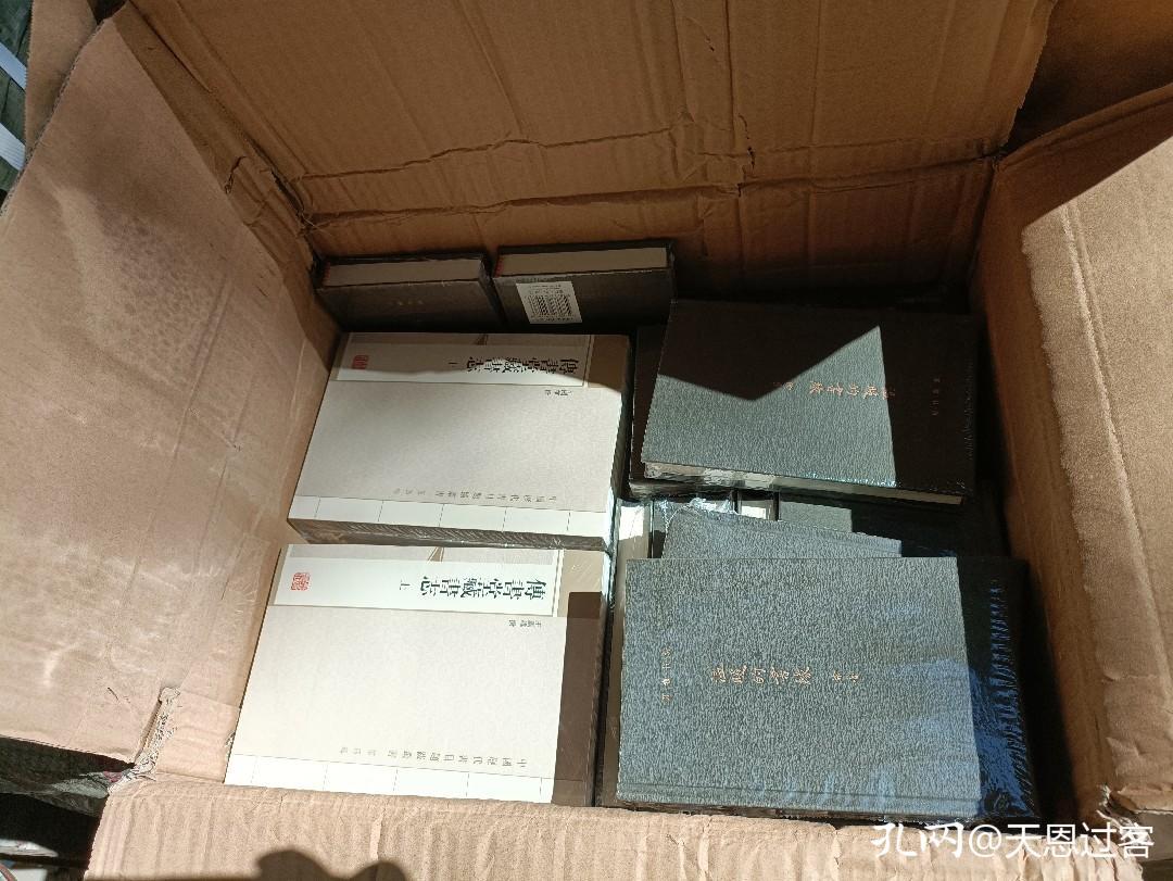 国庆七日卖书记：一下午，几位少年，让我想起三十多年前的自己