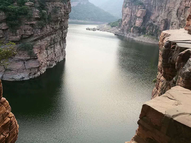 太行山最美挂壁公路打卡,郭亮挂壁公路震撼世界