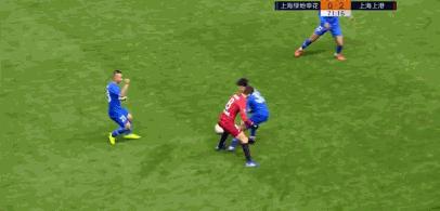 中国足球现在有哪些厉害的球员,中国足球为什么没有优秀的中场