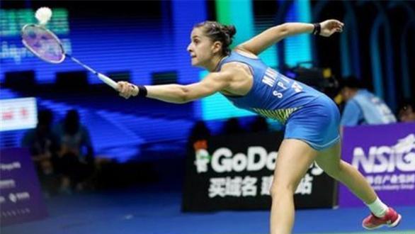 羽毛球怎么选球拍初学者,羽毛球初学者如何选择入门球拍