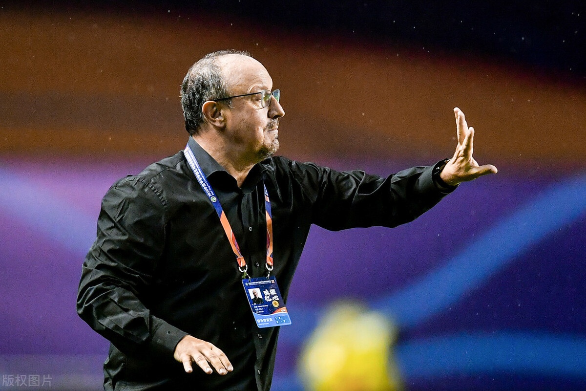 贝尼特斯对大连人的评价,贝尼特斯评大连一方