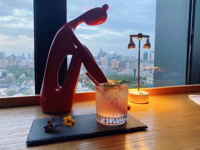 三里屯适合一个人去的小酒馆,北京最具特色的小酒馆