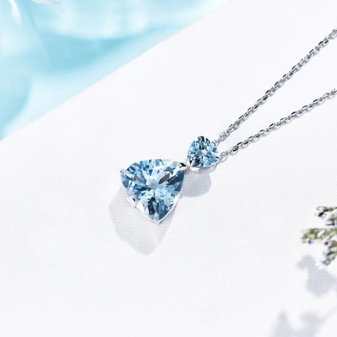 喜欢海蓝色五行喜什么,喜欢海蓝之谜