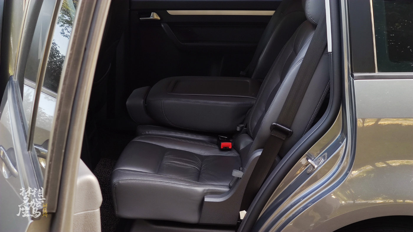 高尔夫途安2024全新款,大众大高尔夫