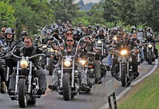 世界公认最强十大臭名昭著的黑帮,世界十大黑帮老大排行榜图片