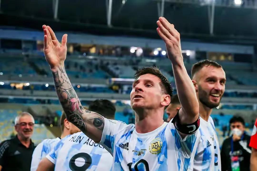 会当凌绝顶，一览众山小：梅西戴帽