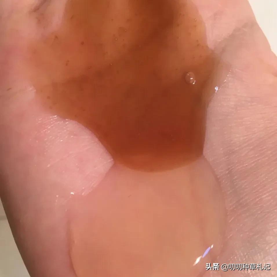 什么样的洗发水好用不会掉发,怎么根据头发发质来选发型