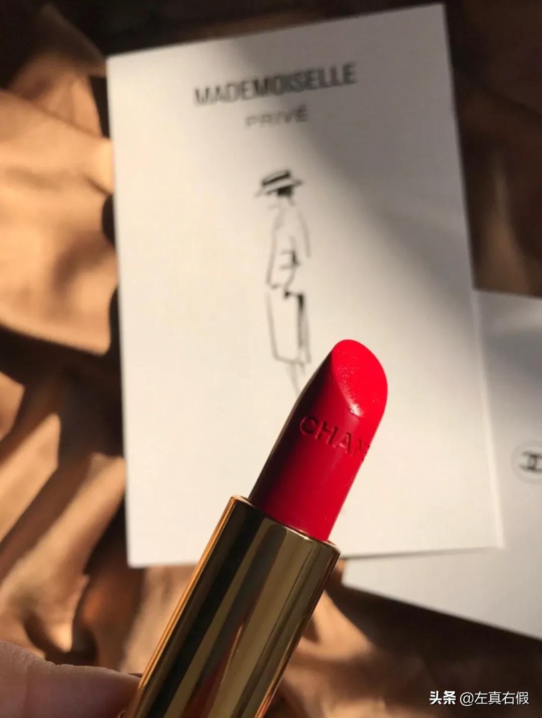 香奈儿圣诞限定彩妆,香奈儿新款圣诞限定到底值不值买