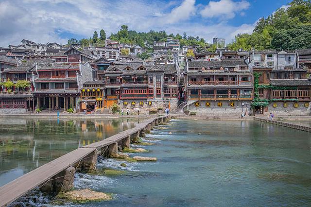 凤凰古城3天自由行攻略,凤凰古城旅游攻略穷游