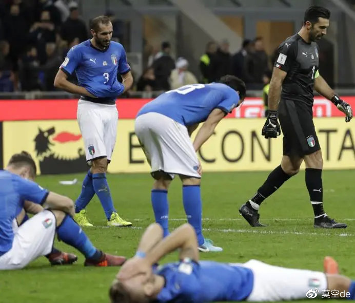 半生归来诗句,半生归来不忘初心