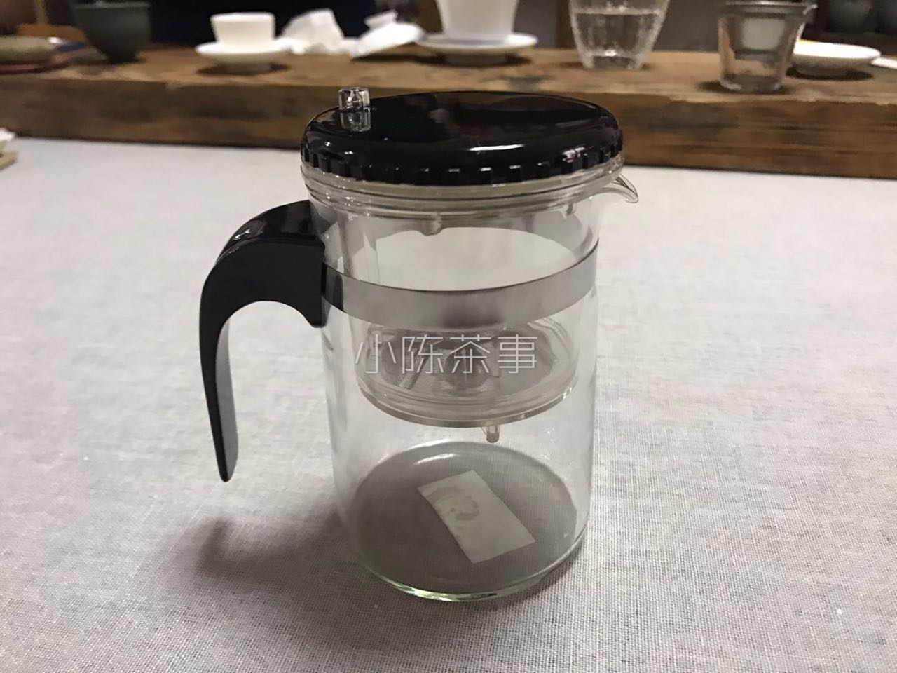 白茶的正确冲泡方法用飘逸杯吗,压饼白茶飘逸杯正确冲泡方法