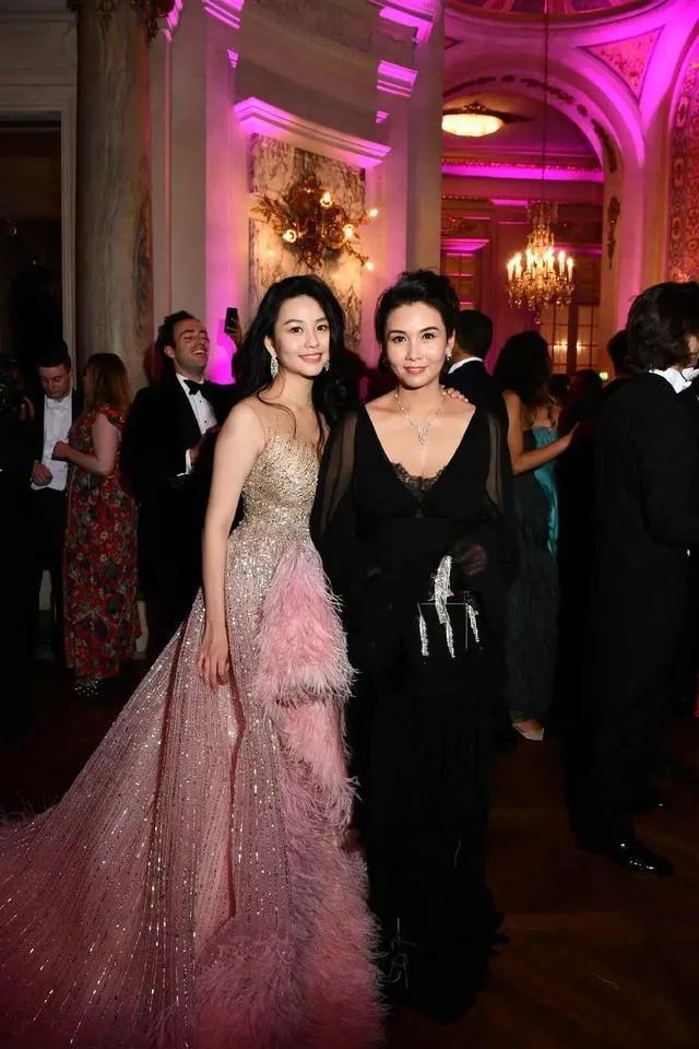 昔日女神邱淑贞现状,邱淑贞近照曝光图片