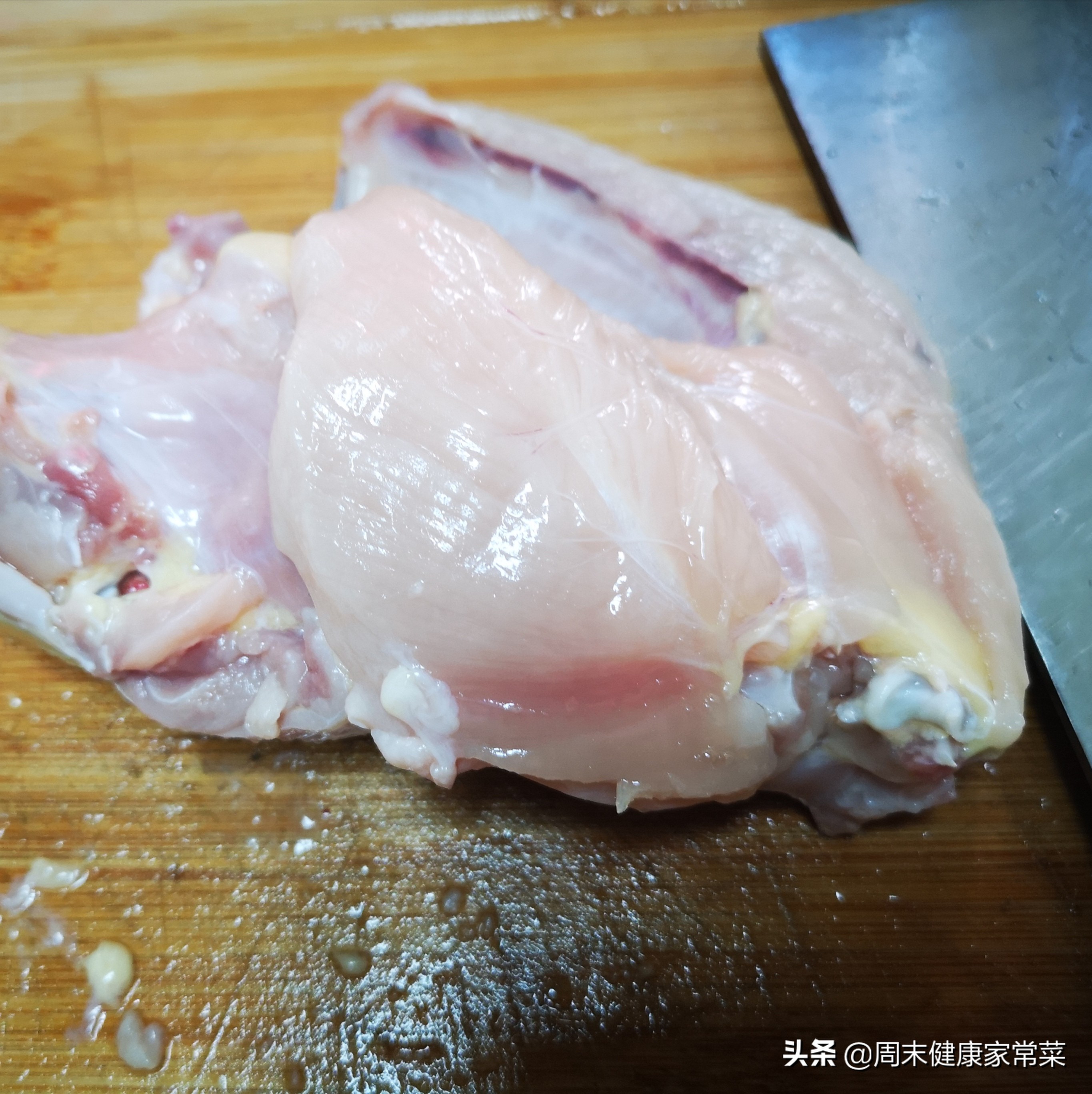 怎么把一只鸡完全脱骨,整只鸡如何完整脱骨