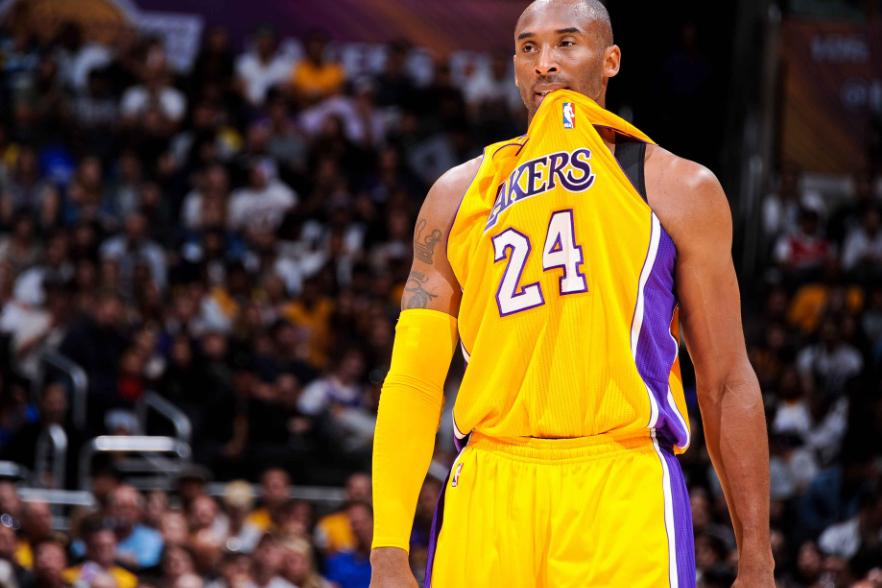 乔丹致敬黑曼巴科比,乔丹哭了致敬曼巴