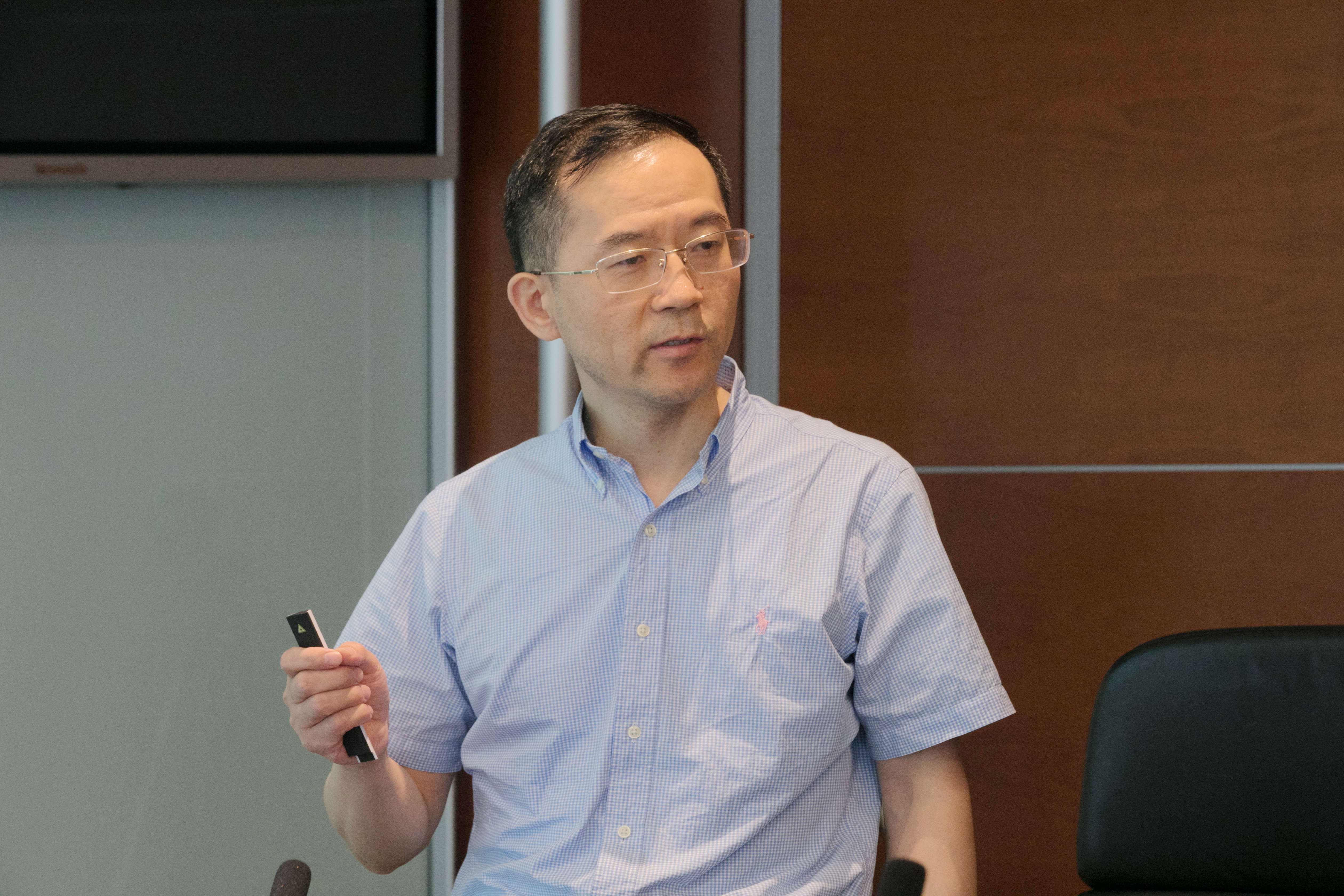 仇华吉研究员解答网友关心的非洲猪瘟的疑问