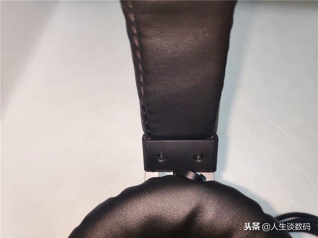 血手幽灵耳机测评,听枪声辨位