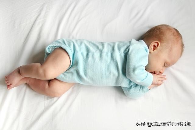 宝宝后脑勺头发短怎么解决,宝宝后脑勺头发稀疏是怎么回事