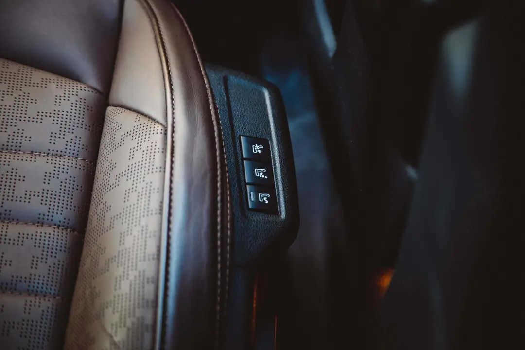 雪铁龙c6评车,雪铁龙c6新车上路感受