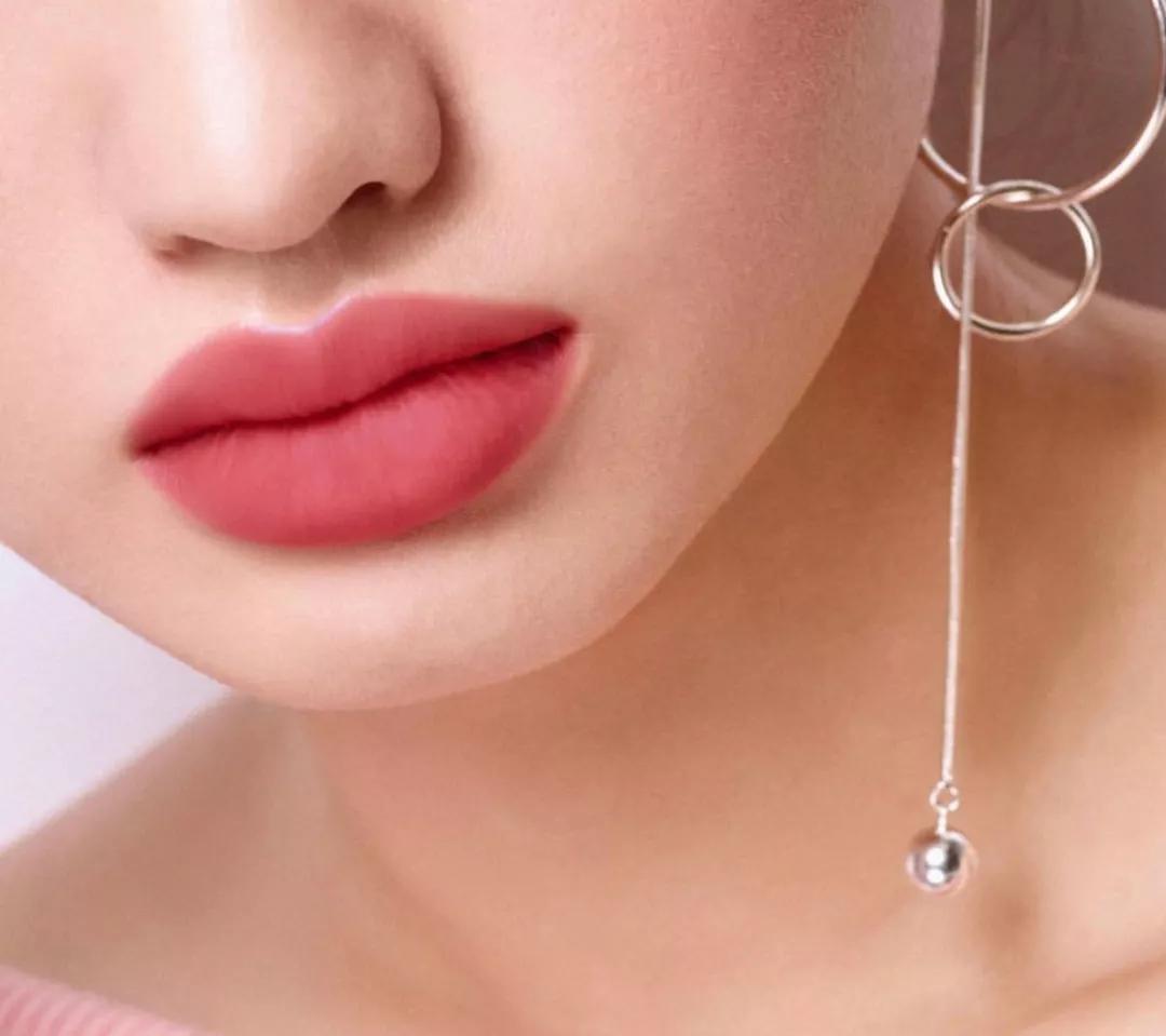 厚嘴唇有多好看,厚嘴唇的女人什么性格