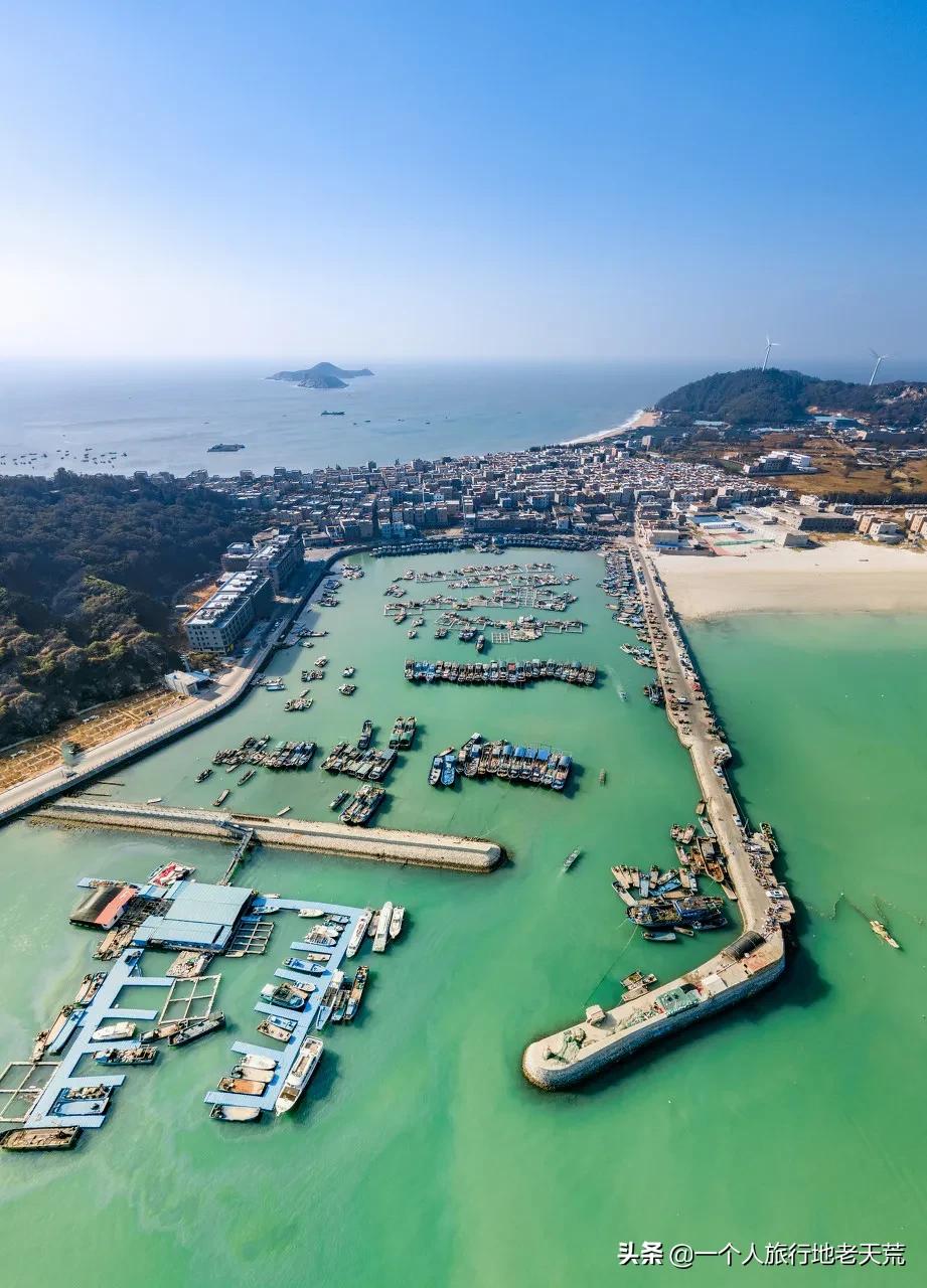 海蓝媲美三亚，福建这个被低估的宝藏地，夏天去太舒服了