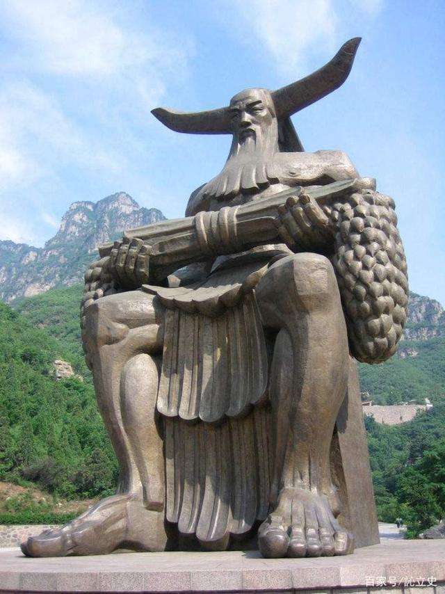 出生3天会说话,5天能走路,7天长满牙齿,3岁会做种地，他是谁？