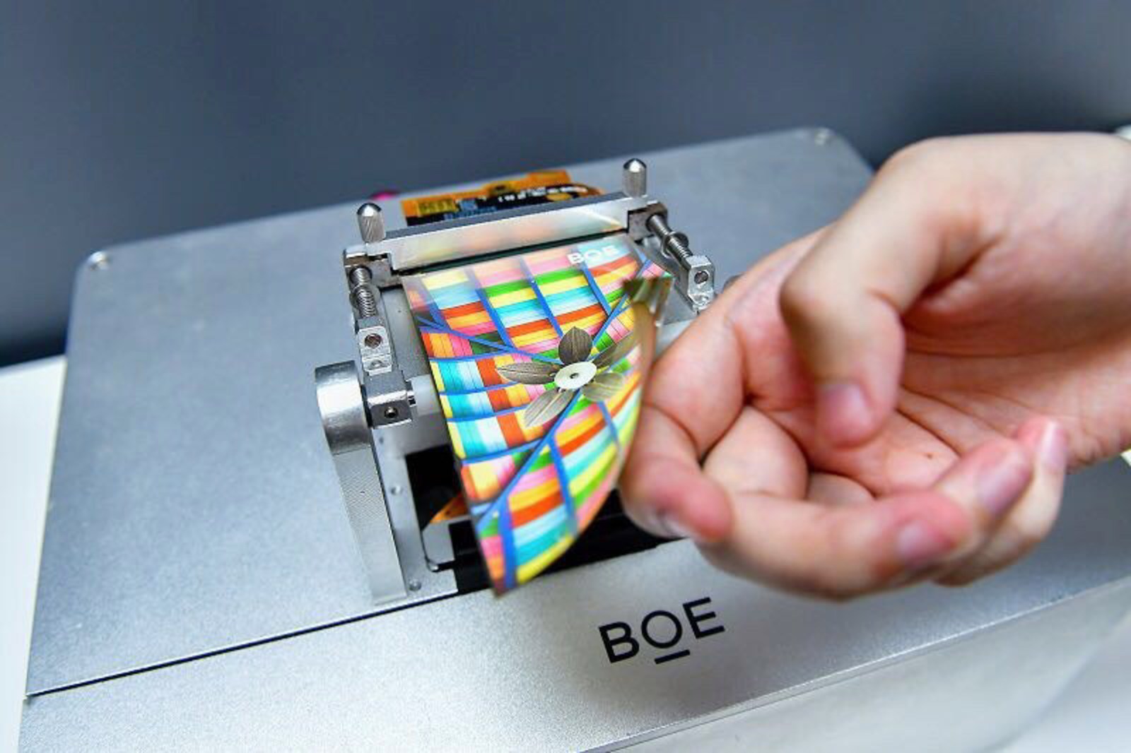 苹果ipad平板要用oled是好事吗,苹果将在ipad上改用oled显示屏