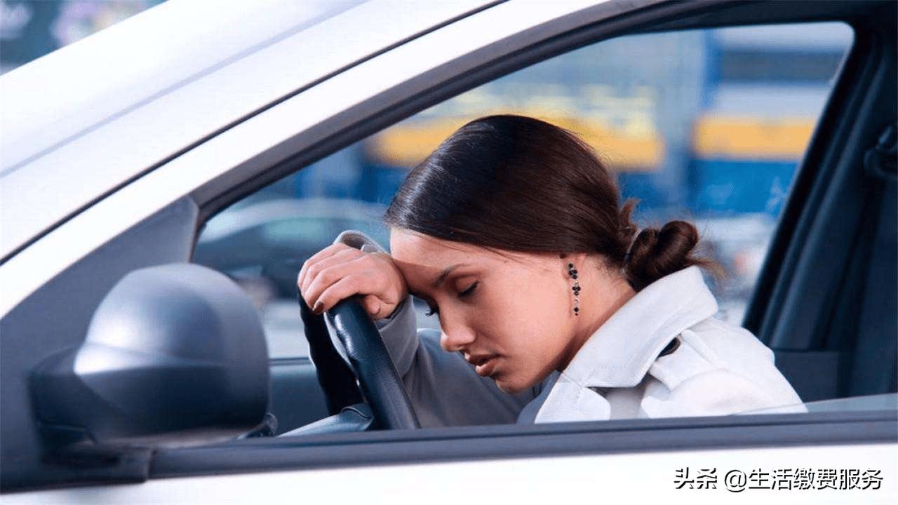 开车腰疼快速缓解方法,经常开车腰疼教你12招缓解