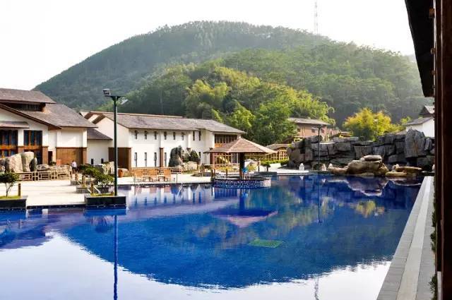 怡情谷温泉酒店399错峰出游,温泉度假酒店推荐广东含自助晚餐