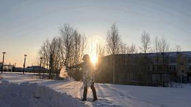 《主播旅行社》开团,9888元双国跨境,一车hold住冬季自驾新玩法