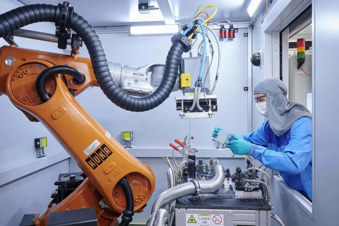 “了不起”的迪斯与“拎得清”的齐普策|一周车弹