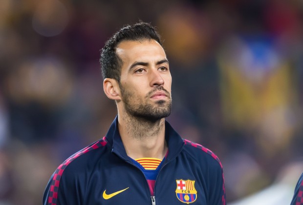 巴萨为何执意跟登贝莱续约,巴萨可以放弃登贝莱吗