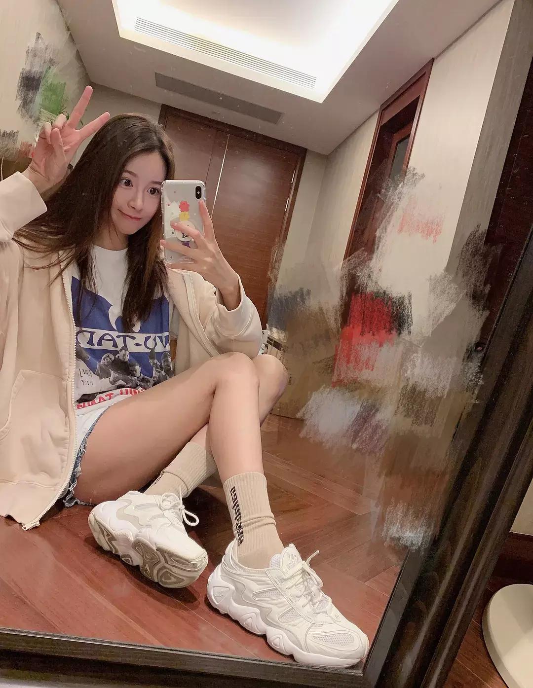 mo&co杨幂照片,moco杨幂图像