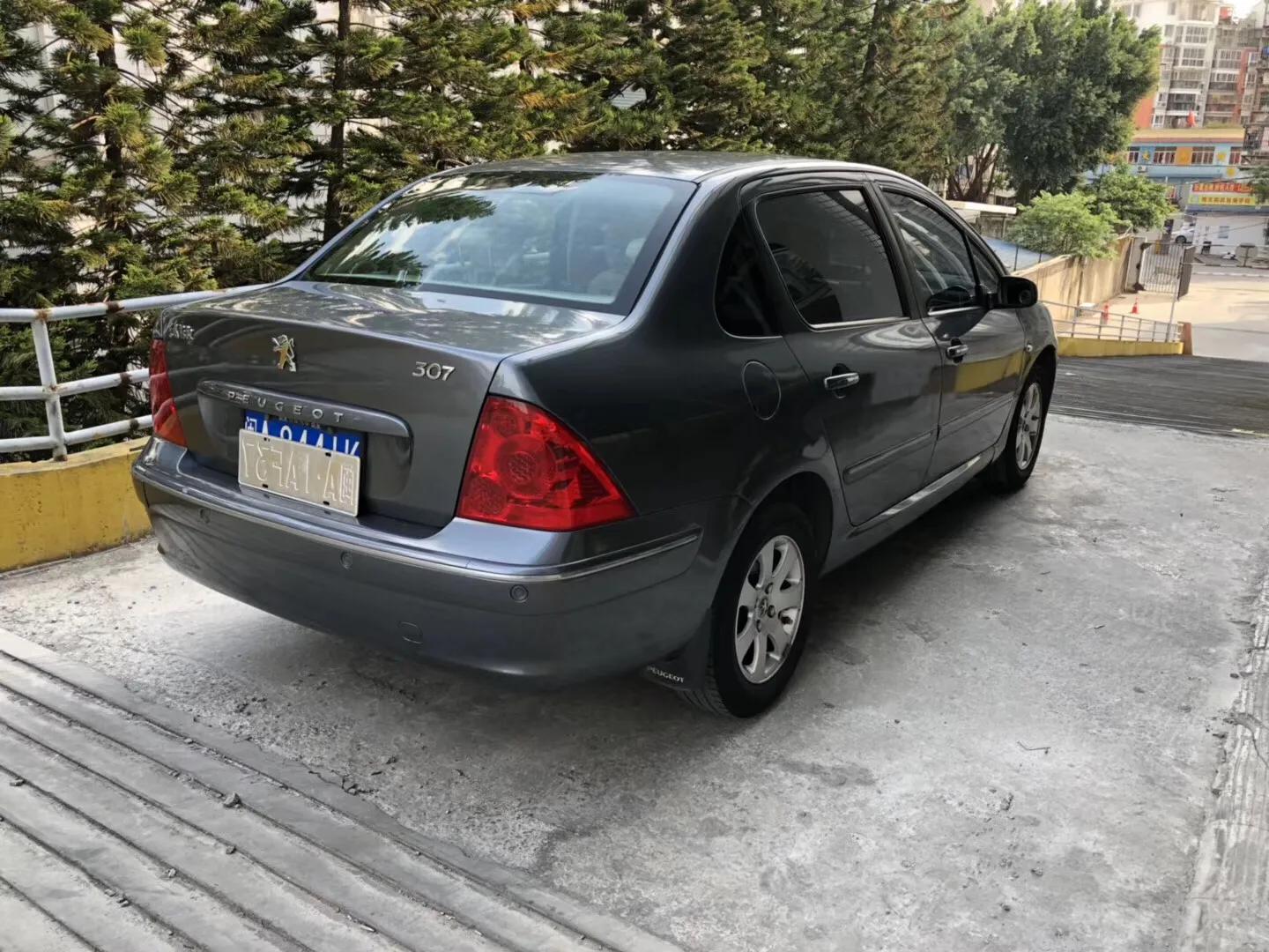 11年标致307手动二手价格,12年二手东风标致307现在多少钱