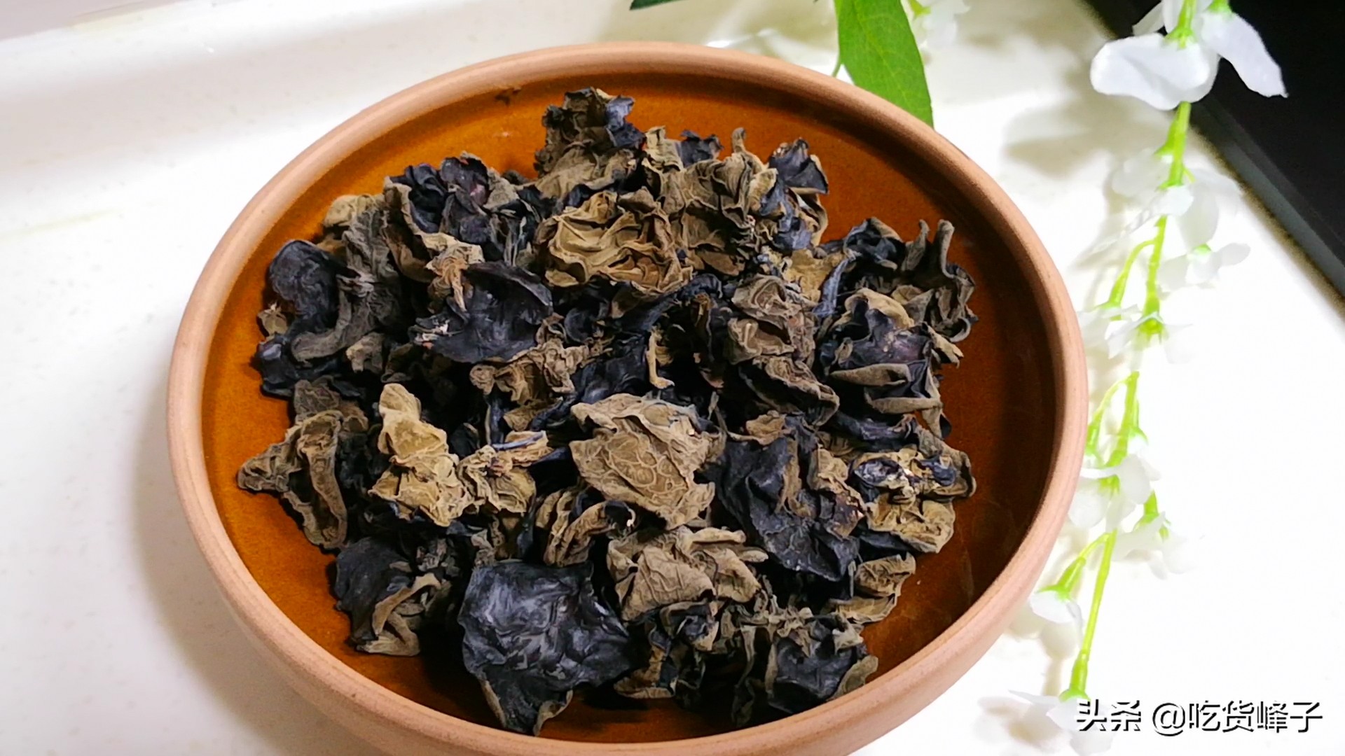 特殊时期不能出门储存的食物,家中存储8种食物