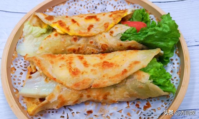 烙饼时，有人抹油，有人烫面，老面点师傅：都不对，教你正确做法