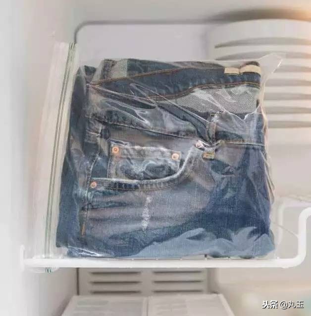 化妆包有塑料味怎么办,化妆包里要有哪些东西