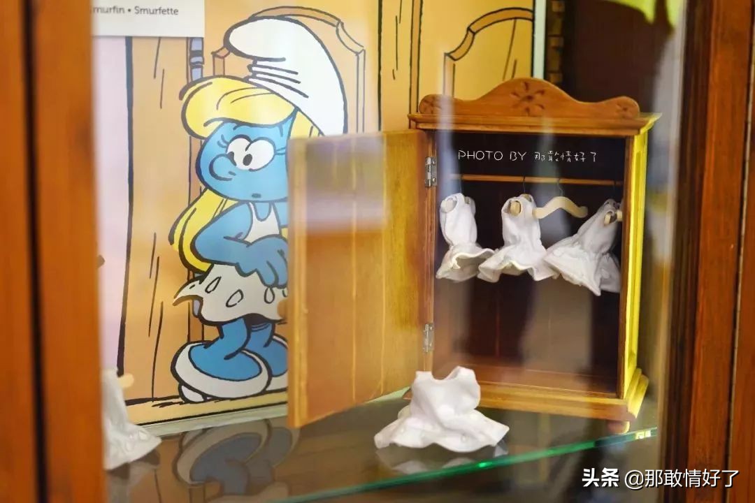 在蓝精灵的故乡邂逅天价纹身*国猪中**，只因我国没有动物保护约束